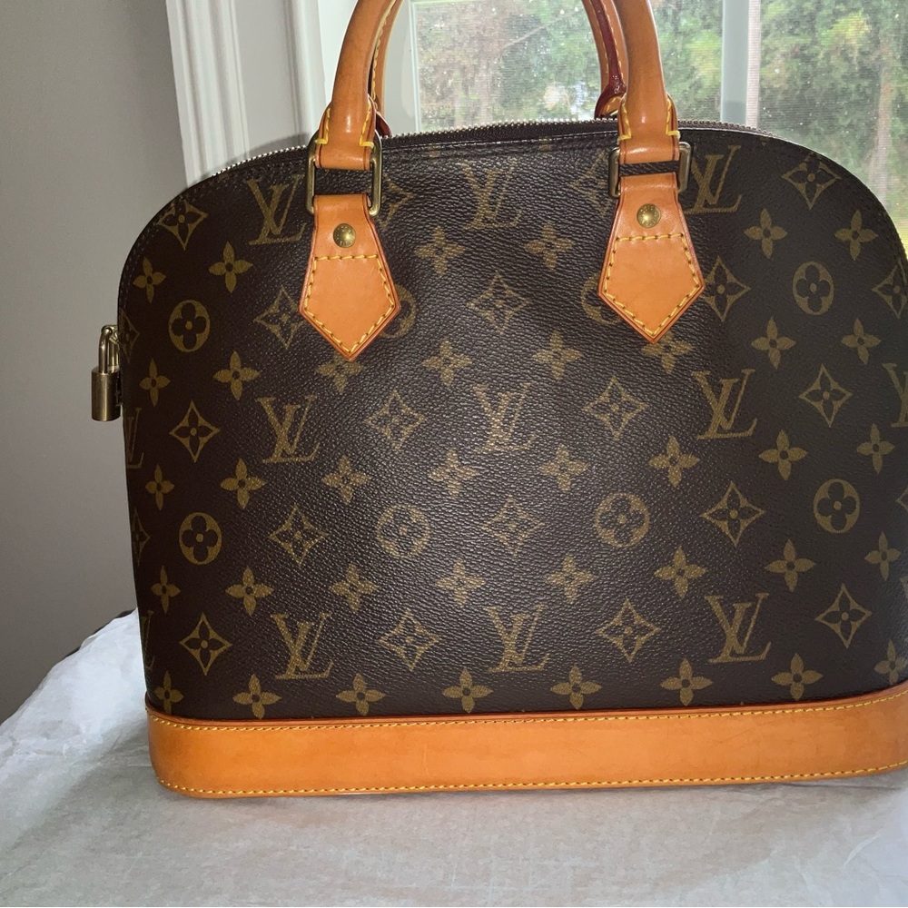 Louis Vuitton Alma Bag